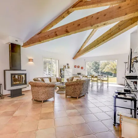 Vila Cassou By Interhome *