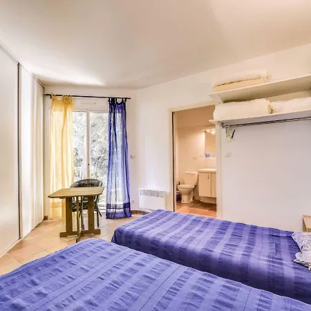 Cassou * Ла Круа-Вальме