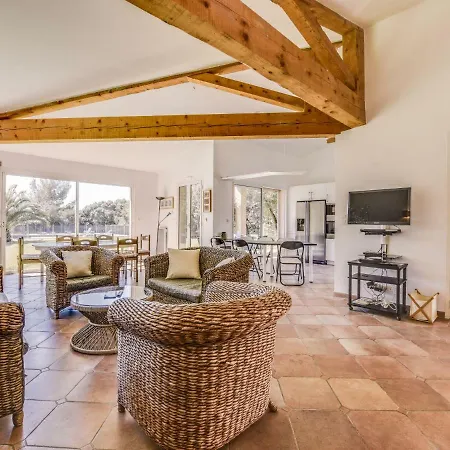Cassou Villa *
